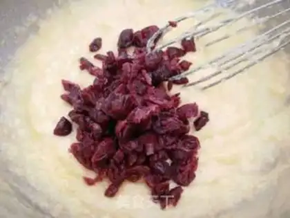 Make Simple cranberry cookies step 3