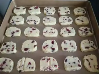 Make Simple cranberry cookies step 5
