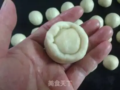 Make Sioux meat mooncake step 5