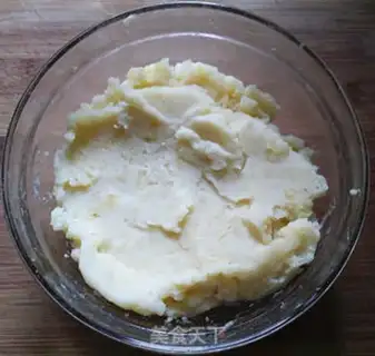 Make Spicy potato ball step 0
