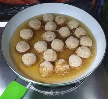 Make Spicy potato ball step 7