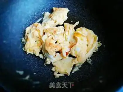 Make Egg-cracker step 6