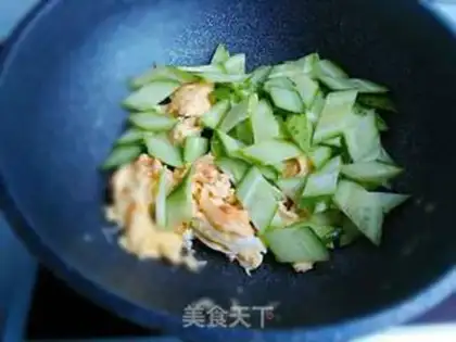 Make Egg-cracker step 7