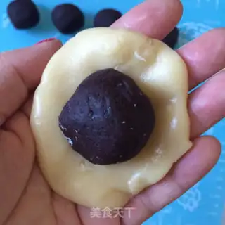 Make Bean saloon pie step 11