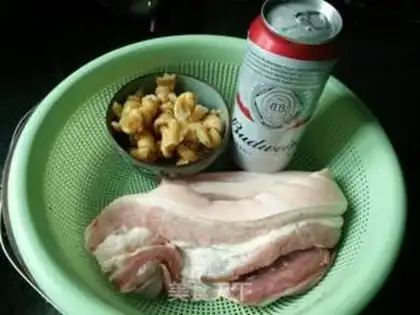Make A beer that burns red meat step 0