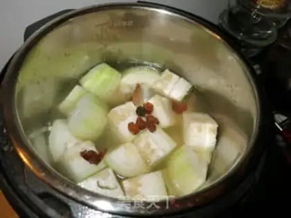 Make Pork soup step 5