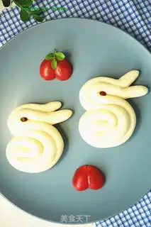 Make Little bunny buns step 9