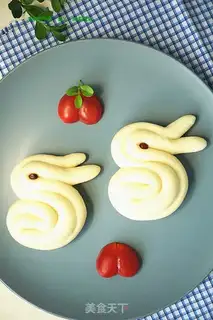 Make Little bunny buns step 11