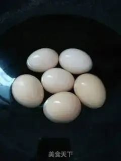 Make Eggs step 0