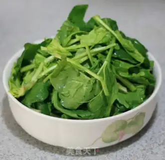 Make Oiled jade noodles step 0