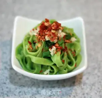 Make Oiled jade noodles step 7