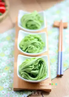 Make Oiled jade noodles step 8
