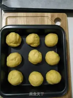 Make Pumpkin cheese rolls step 3