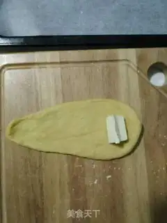 Make Pumpkin cheese rolls step 4