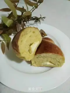 Make Pumpkin cheese rolls step 7