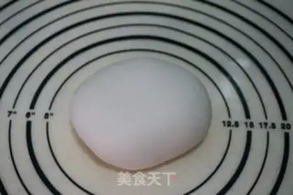 Make Ice-covered red bean mooncake step 4