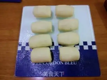 Make Crab-shell buttercake step 17
