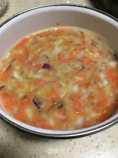Make Nutrient egg rolls step 1