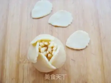 Make Creative moon cake step 7
