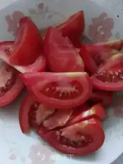 Make Tomato fried eggs step 0