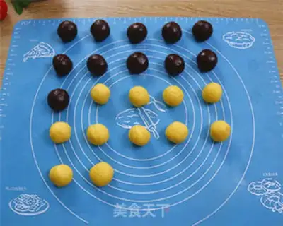 Make Chocolate cheese mooncake step 11
