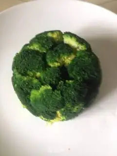 Make Garlic broccoli step 4