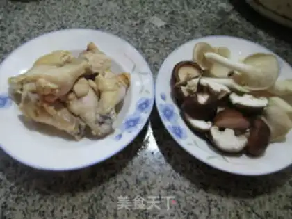 Make Twin mushroom wings step 0