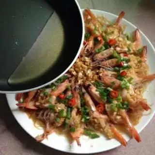 Make Shrimp for garlic fans step 8