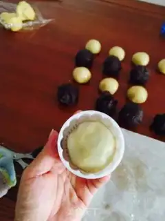 Make Bean saloon pie step 7