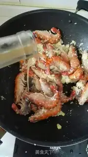 Make Garlic shrimp step 3