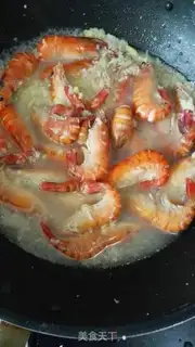 Make Garlic shrimp step 4