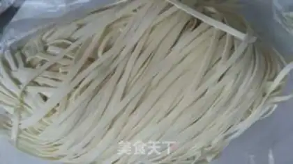 Make Tomato egg noodles step 2