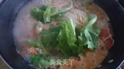 Make Tomato egg noodles step 7