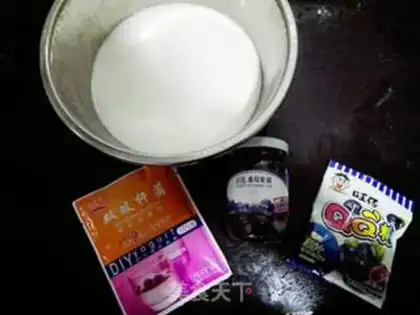 Make Blueberry yogurt mousse ice-pies step 1