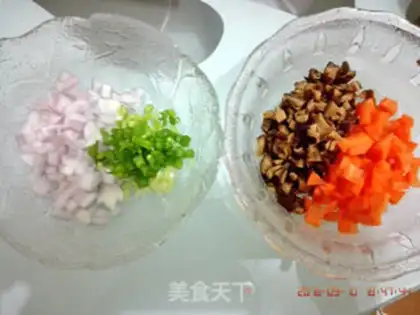 Make A fragrance chicken leg bun step 2