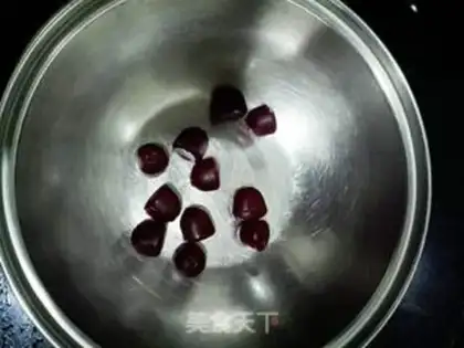 Make Blueberry yogurt mousse ice-pies step 2