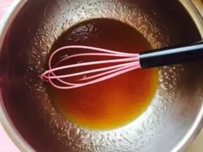 Make A broad yolk step 0