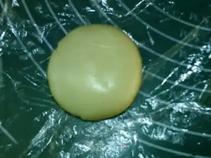 Make Sioux ham mooncake step 13
