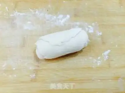 Make Rose buns step 6