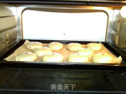 Make Sioux ham mooncake step 15