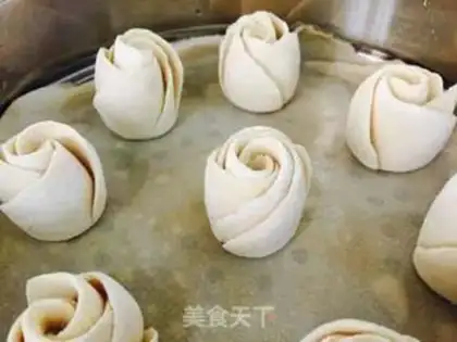 Make Rose buns step 11