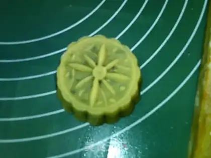 Make A wide-range lotion step 12