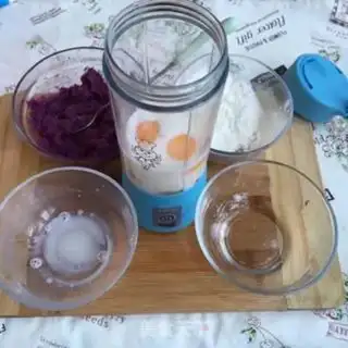 Make Milk, eggs, chips step 0