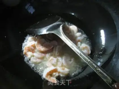 Make Spicy shrimp step 2
