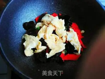 Make Carrot, wood, eggs step 5