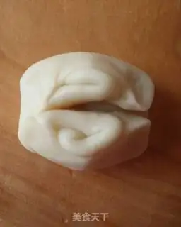 Make Onion cake step 1