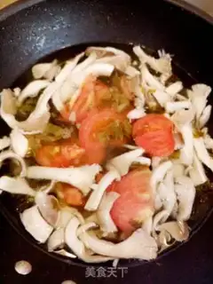 Make Spicy soup step 1