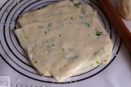 Make Onion cake step 6
