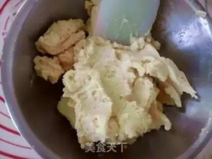 Make Two green bean cakes step 2