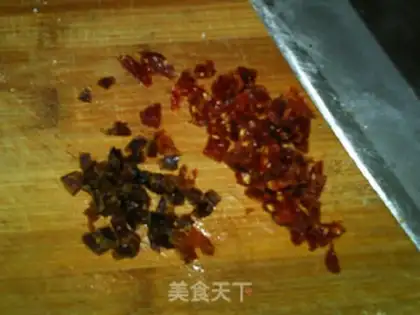 Make A wide sausage moon cake step 1